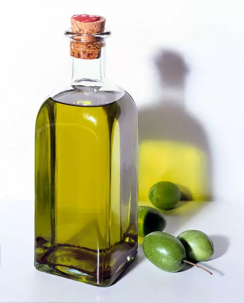 Square glass bottle olive oil